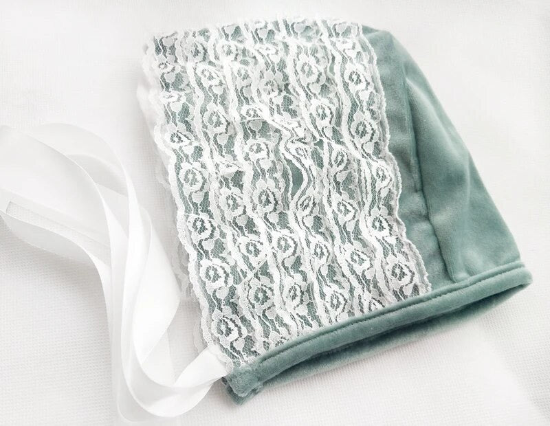 Samtkleid in Grün für Mädchen Baby mit Münze